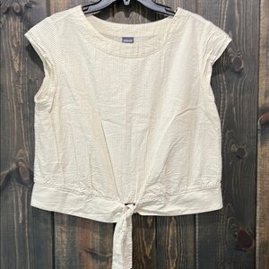 Patagonia Seersucker Crop Top L Beige Cap Sleeves Textured Tie Waist Casual Prep